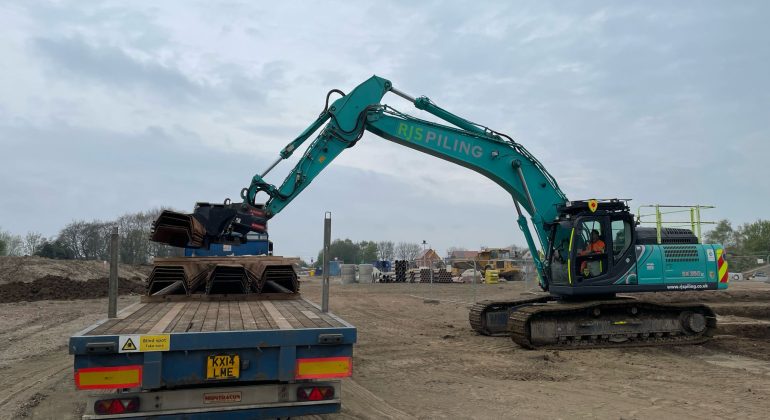 Revolutionising Piling Operations with RJS Piling's Hydraulic Clamping and Tilting Forks