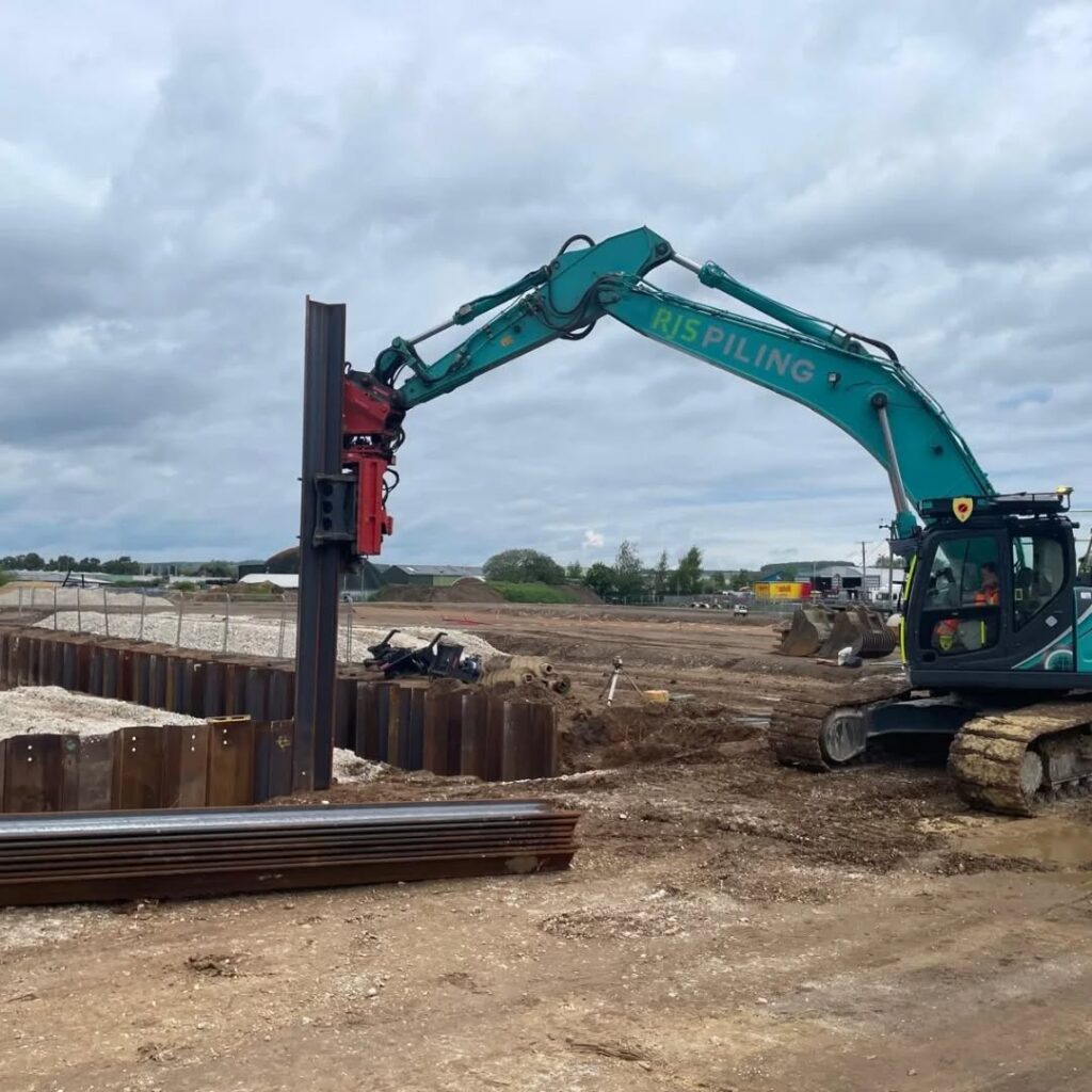 Installing a King Post Wall: A Comprehensive Guide - Sheet Steel Piling ...
